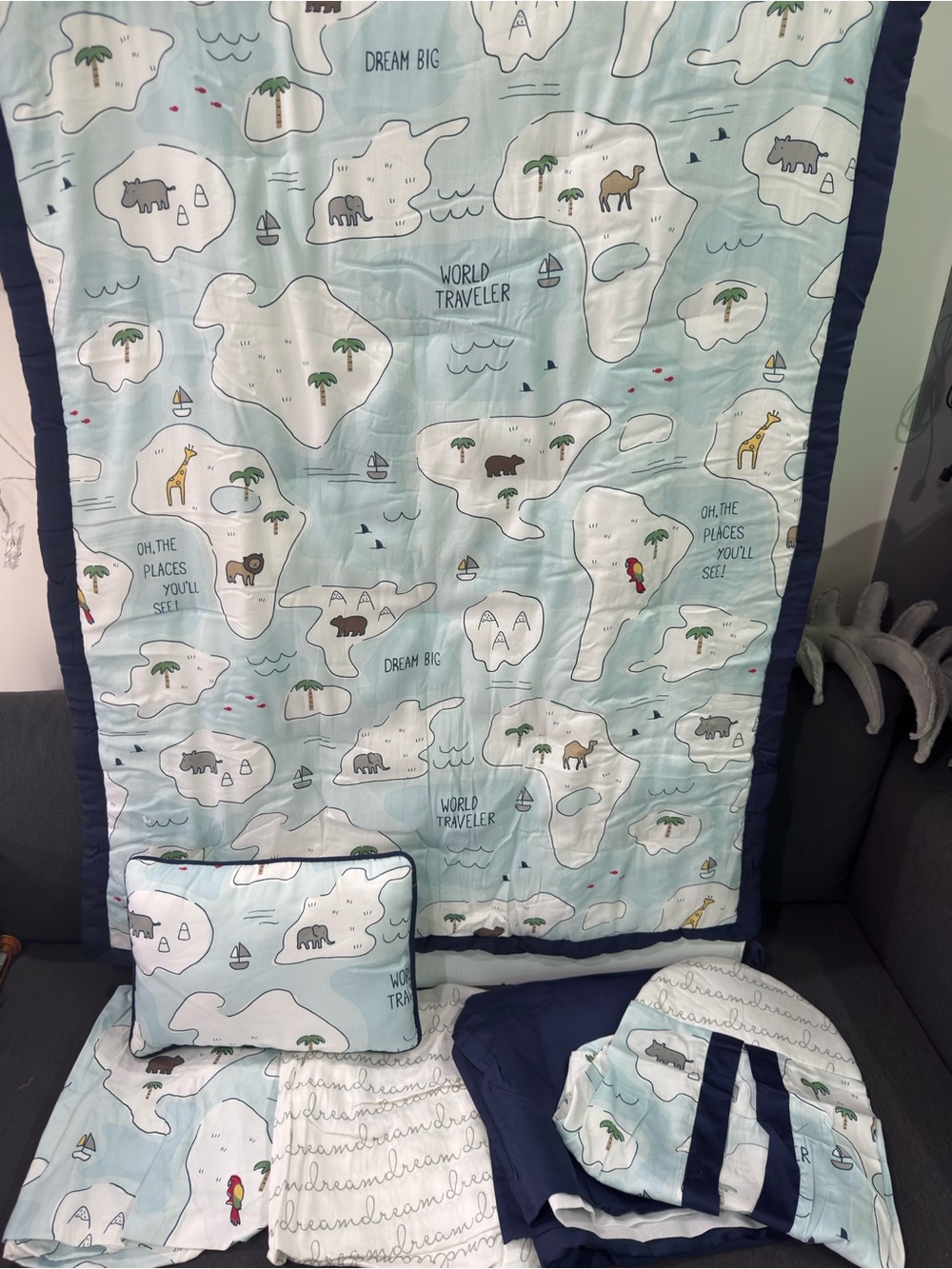 Nojo World Traveler baby nursery crib bedding - New see details